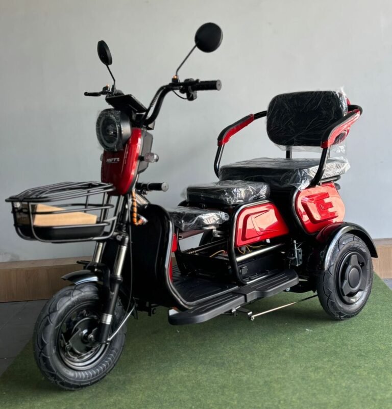 triciclo elétrico